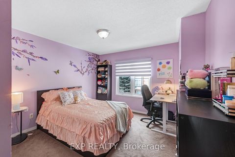 Photo 28 at 45 Sandlewood Court, Bayview Wellington, Aurora