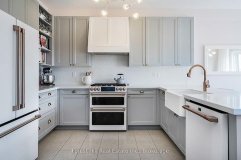 Photo 5 at 222 Springfield Crescent, Stayner, Clearview