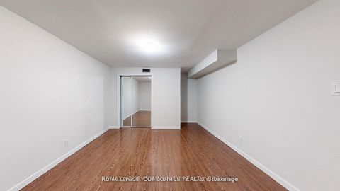 Photo 38 at 39 Silverview Drive, Newtonbrook East, Toronto