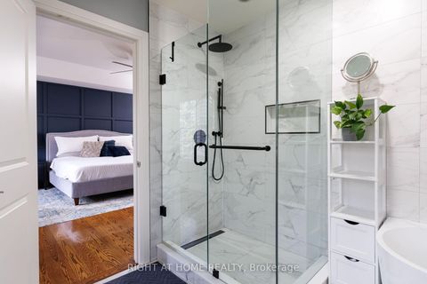 Photo 8 at 3 Dunning Crescent, Alderwood, Toronto