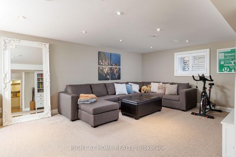 Photo 17 at 3 Dunning Crescent, Alderwood, Toronto