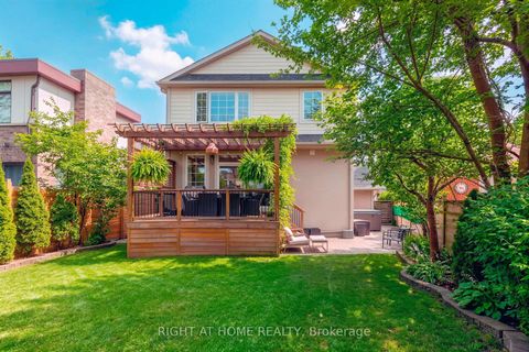 Photo 20 at 3 Dunning Crescent, Alderwood, Toronto