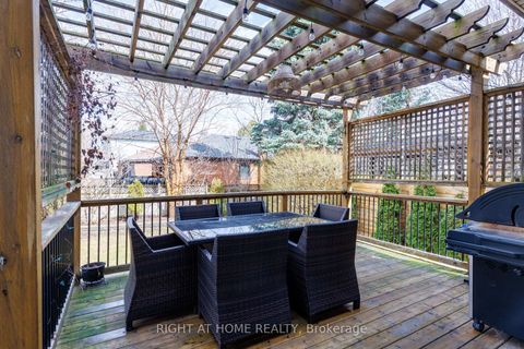 Photo 21 at 3 Dunning Crescent, Alderwood, Toronto