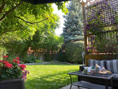 Photo 27 at 3 Dunning Crescent, Alderwood, Toronto