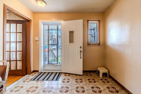 Photo 7 at 45 Chartwell Road, Queensway, Toronto