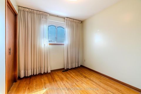 Photo 13 at 45 Chartwell Road, Queensway, Toronto