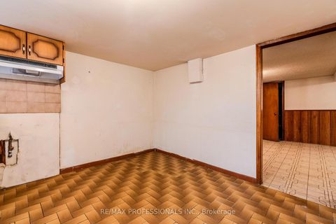 Photo 20 at 45 Chartwell Road, Queensway, Toronto