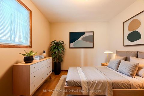 Photo 26 at 45 Chartwell Road, Queensway, Toronto