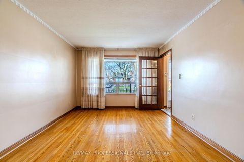 Photo 32 at 45 Chartwell Road, Queensway, Toronto