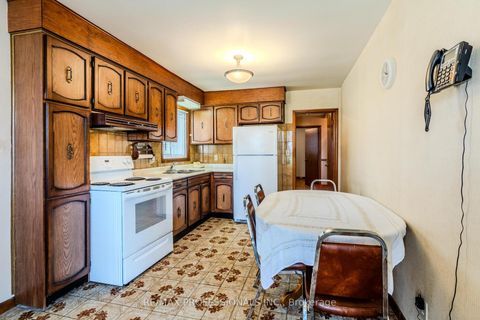 Photo 35 at 45 Chartwell Road, Queensway, Toronto