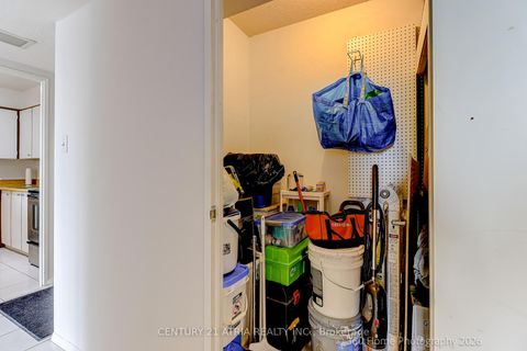 Photo 15 at 513 - 20 Fashion Roseway Row, Willowdale East, Toronto