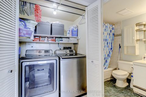 Photo 16 at 513 - 20 Fashion Roseway Row, Willowdale East, Toronto