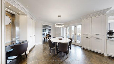 Photo 14 at 6 Penwood Crescent S, Don Mills, Toronto