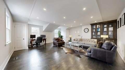 Photo 15 at 6 Penwood Crescent S, Don Mills, Toronto