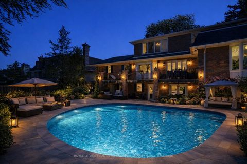 Photo 33 at 6 Penwood Crescent S, Don Mills, Toronto