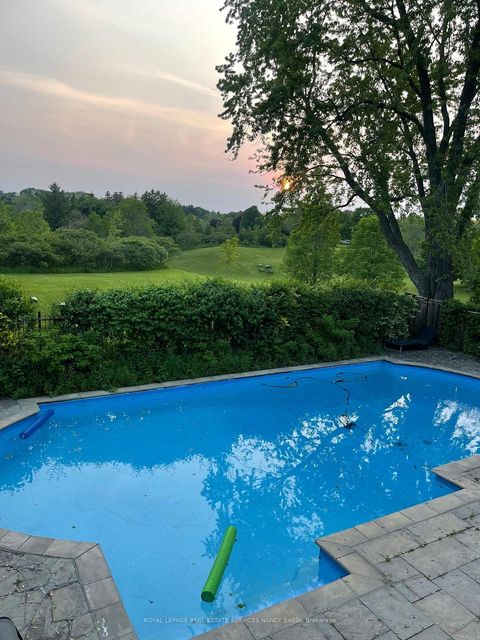 Photo 35 at 6 Penwood Crescent S, Don Mills, Toronto