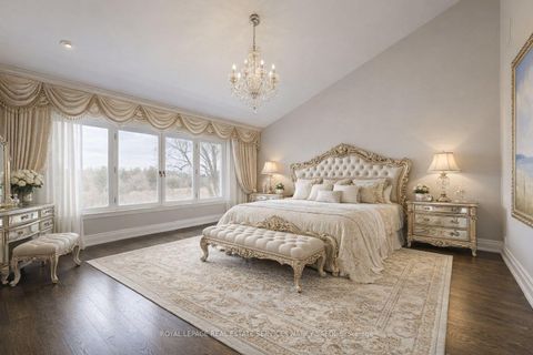 Photo 40 at 6 Penwood Crescent S, Don Mills, Toronto