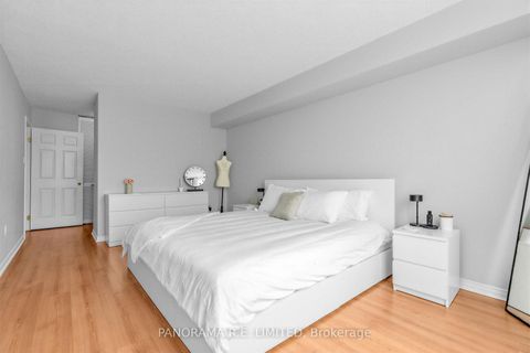 Photo 16 at 504 - 309 Major Mackenzie Drive E, Harding, Richmond Hill