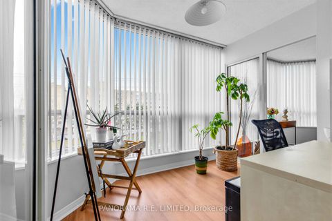 Photo 22 at 504 - 309 Major Mackenzie Drive E, Harding, Richmond Hill