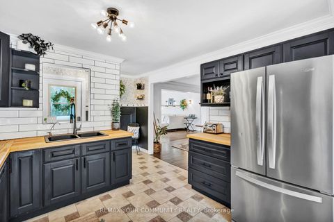 Photo 9 at 69 Sandra Drive, Sutton & Jackson's Point, Georgina