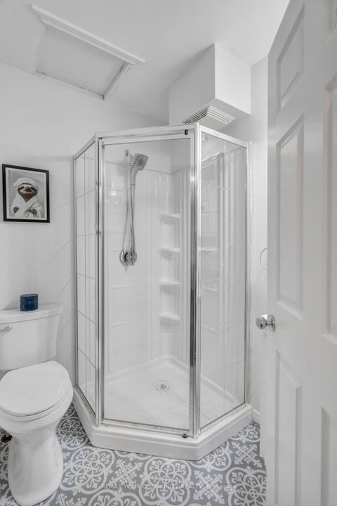 Photo 23 at 69 Sandra Drive, Sutton & Jackson's Point, Georgina