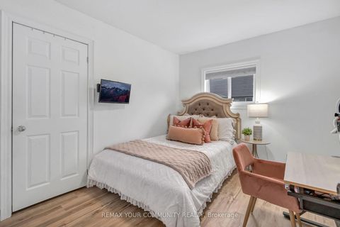 Photo 26 at 69 Sandra Drive, Sutton & Jackson's Point, Georgina