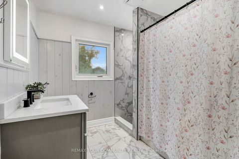 Photo 30 at 69 Sandra Drive, Sutton & Jackson's Point, Georgina