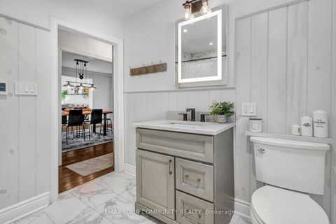 Photo 31 at 69 Sandra Drive, Sutton & Jackson's Point, Georgina