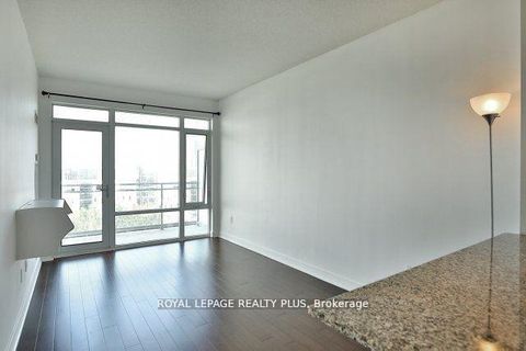 Photo 2 at 812 - 360 Square One Drive, City Centre, Mississauga