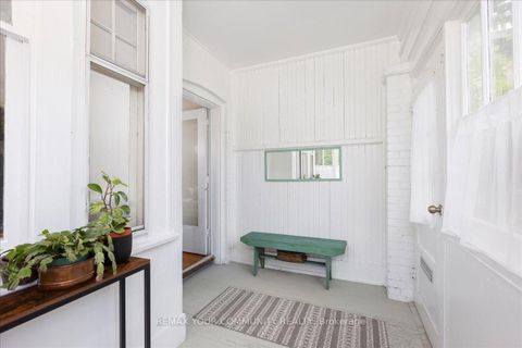 Photo 2 at 917 Broadview Avenue, Danforth, Toronto