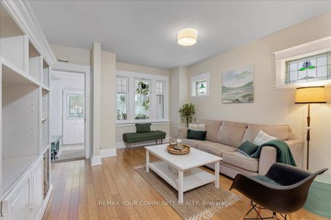 Photo 5 at 917 Broadview Avenue, Danforth, Toronto