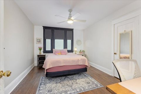 Photo 15 at 917 Broadview Avenue, Danforth, Toronto