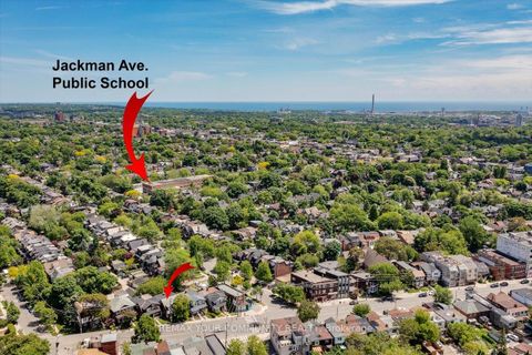 Photo 23 at 917 Broadview Avenue, Danforth, Toronto