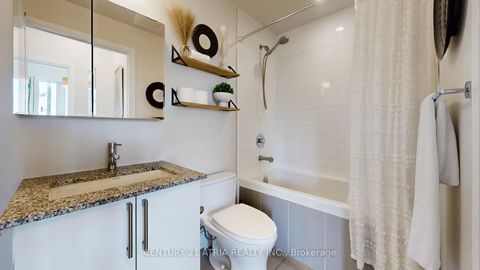 Photo 14 at 207 - 9600 Yonge Street, North Richvale, Richmond Hill