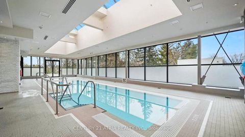 Photo 17 at 207 - 9600 Yonge Street, North Richvale, Richmond Hill