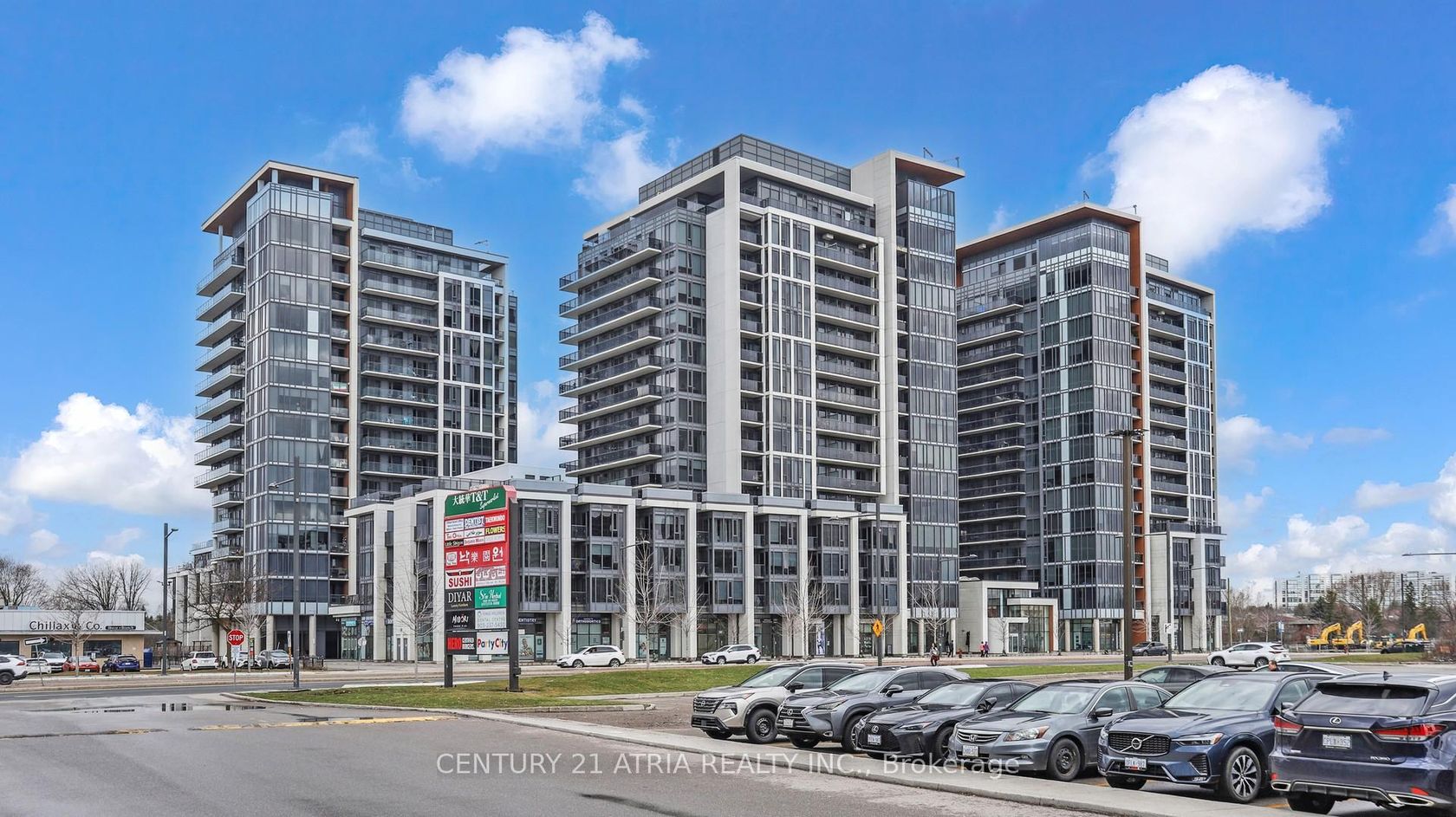 207 - 9600 Yonge Street, North Richvale, Richmond Hill photo number 2