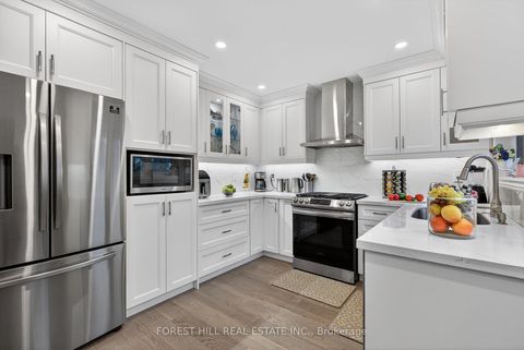 Photo 9 at 15 Toporowski Avenue, Rouge Woods, Richmond Hill