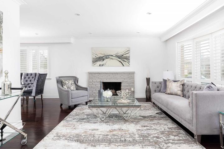 Photo 4 at 48 Bunty Lane, Bayview Village, Toronto