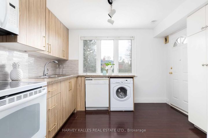 Photo 19 at 48 Bunty Lane, Bayview Village, Toronto