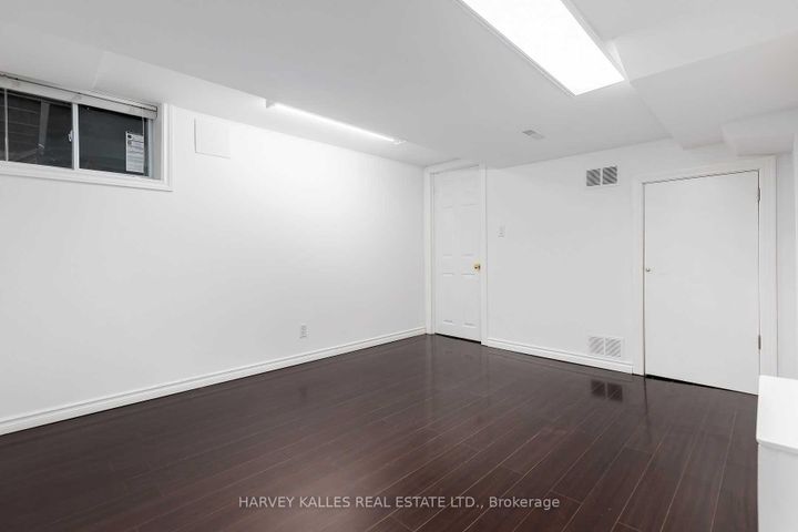 Photo 24 at 48 Bunty Lane, Bayview Village, Toronto