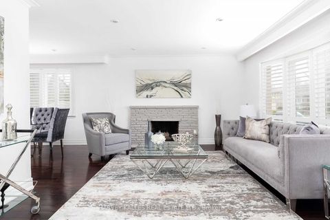 Photo 4 at 48 Bunty Lane, Bayview Village, Toronto