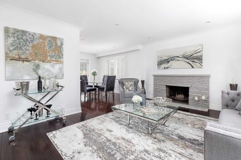 Photo 5 at 48 Bunty Lane, Bayview Village, Toronto