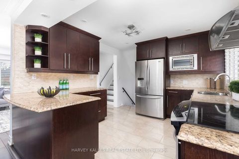 Photo 9 at 48 Bunty Lane, Bayview Village, Toronto