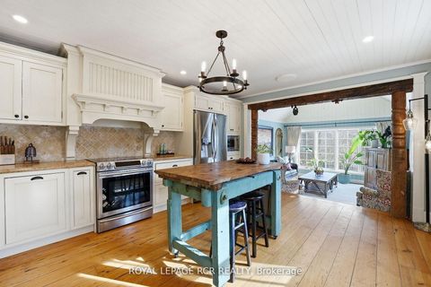 Photo 4 at 435 Kettleby Road, Rural King, King