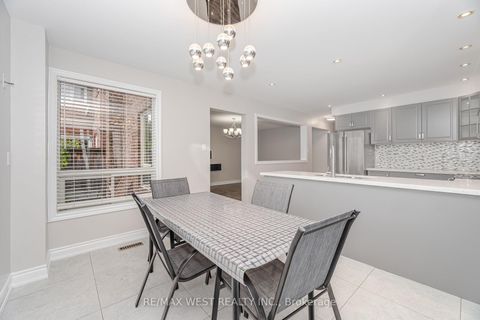 Photo 21 at 86 Dina Road, Maple, Vaughan