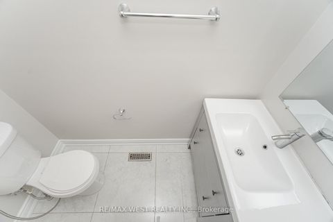 Photo 26 at 86 Dina Road, Maple, Vaughan