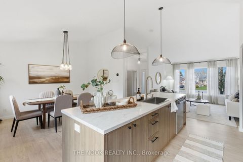 Photo 10 at 11 Lynn Crescent, Cannington, Brock