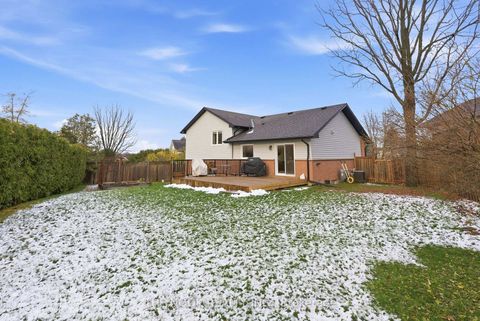 Photo 42 at 11 Lynn Crescent, Cannington, Brock