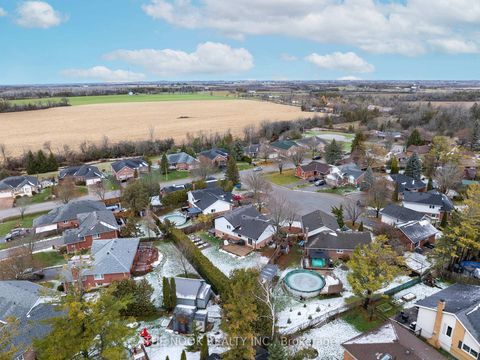 Photo 46 at 11 Lynn Crescent, Cannington, Brock