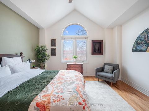 Photo 27 at 8 De Savery Crescent, Mount Pleasant West, Toronto